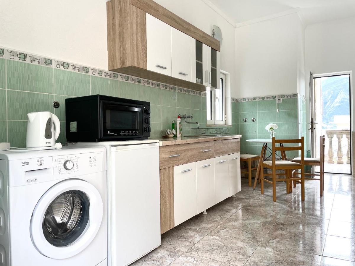 Apartment Vladan Kotor Bagian luar foto