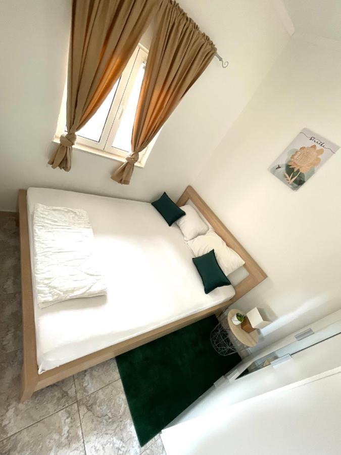 Apartment Vladan Kotor Bagian luar foto