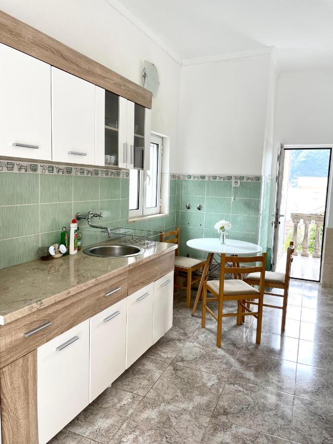 Apartment Vladan Kotor Bagian luar foto