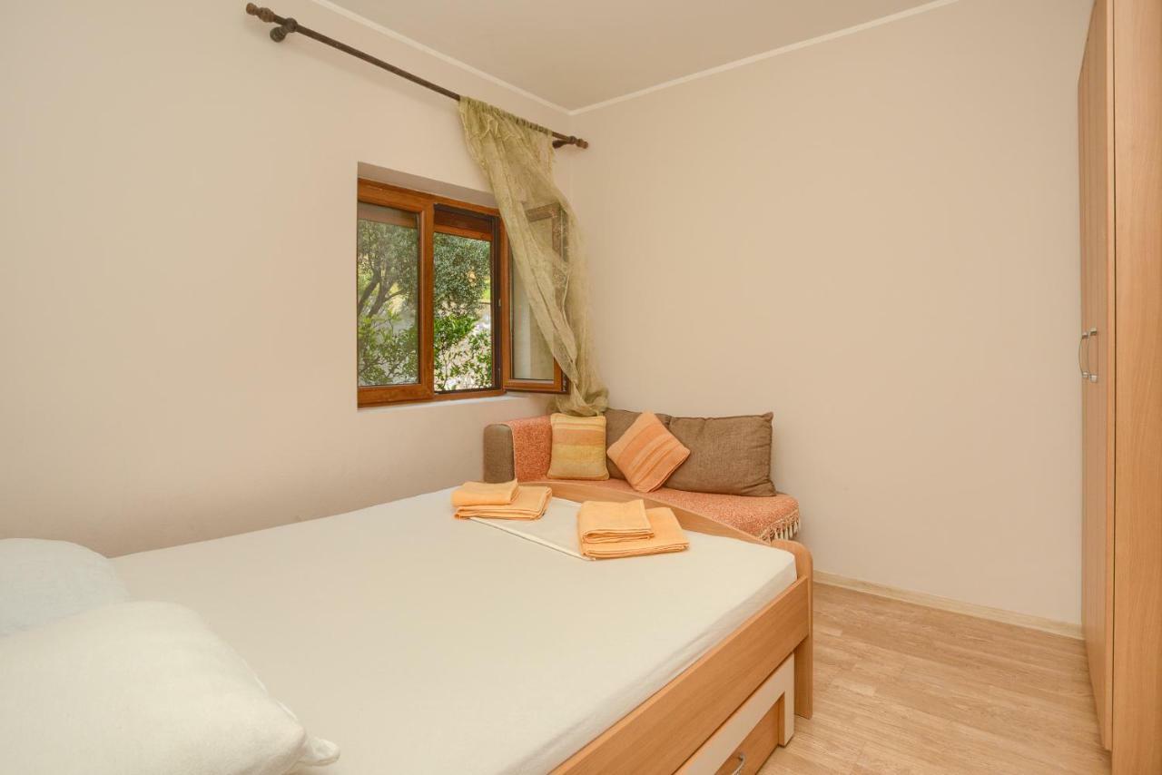 Apartment Vladan Kotor Bagian luar foto